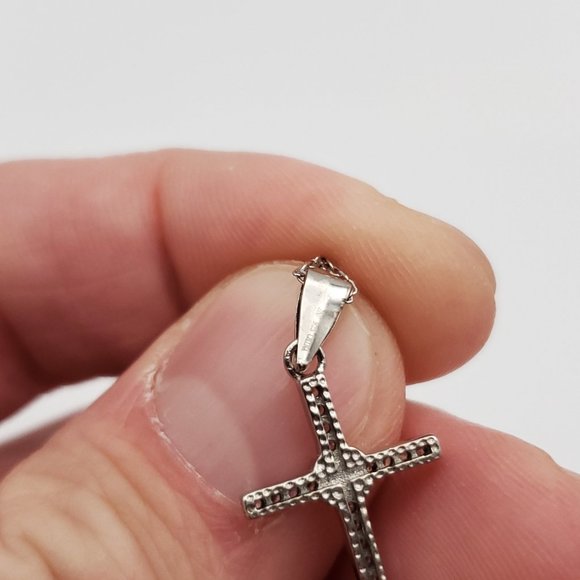 18 Inch 925 Sterling Silver Religious Cross X Cubic Zirconia Necklace - Picture 3 of 6